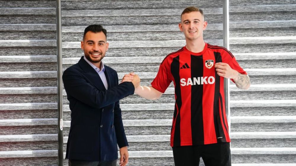 Kacper Kozlowski’nin transferinde Kara farkı